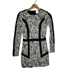 Parker Black & White Long Sleeve Patterned Knit Women's Dress Size S